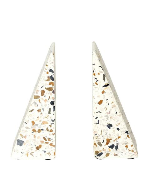 Compartimento de almacenamiento y sujetalibros de terrazo