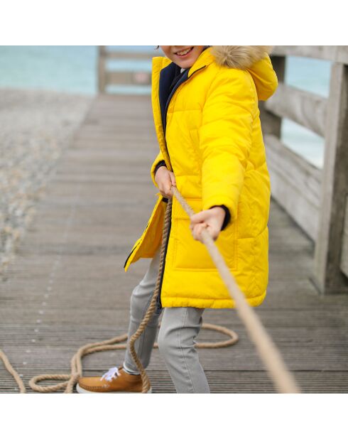 Doudoune longue bord fausse fourrure jaune