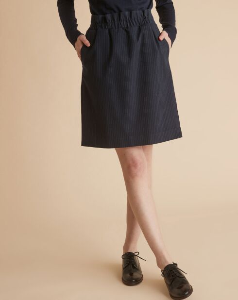 Dunkelblauer gestreifter Rock