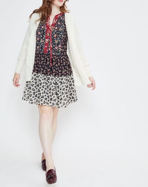 Cárdigan bilingüe color crudo