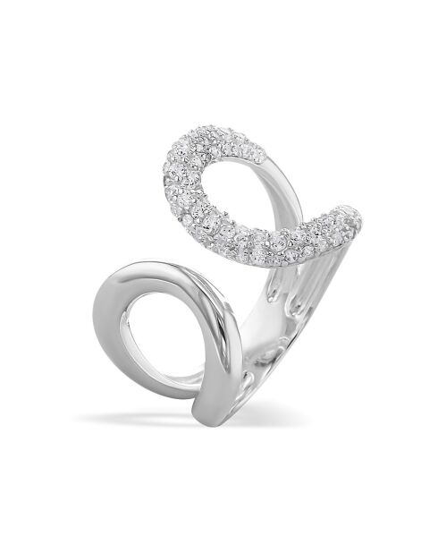 Zilverkleurige en witte zirkonia ring