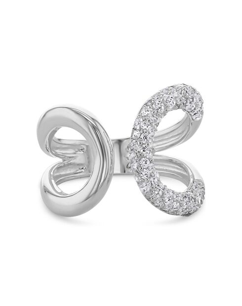 Zilverkleurige en witte zirkonia ring