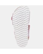 Adriel schillernde pinke Blumensandalen