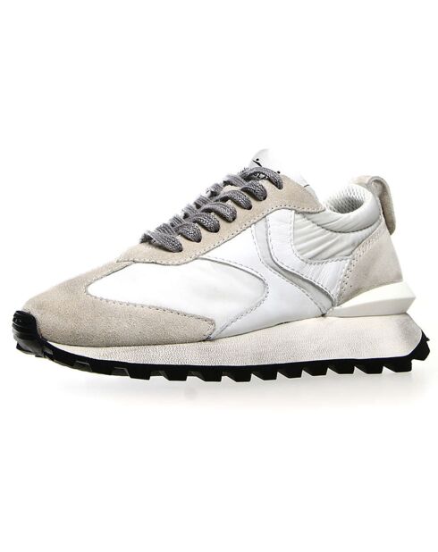 Witte leren sneakers van Qwark