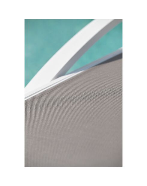 2 Bains de soleil Barcelona en aluminium et textilène taupe - 195x74x32 cm