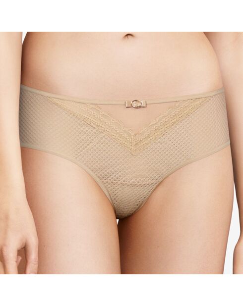 Shorty Parisian nude