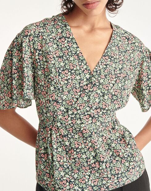 Soepele groene top met ruches en bloemenprint