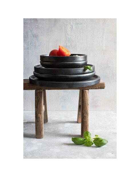 Assiette en terre cuite brulée noire - D.26 cm