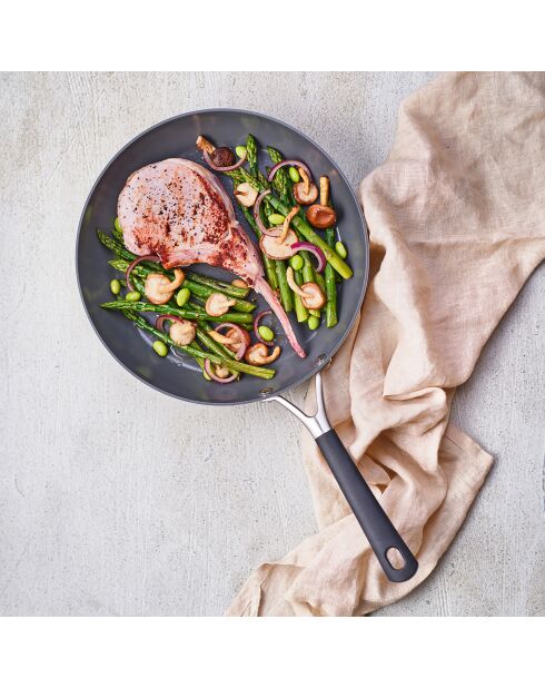 Cerapro Induktionsbratpfanne aus Terrakotta, D. 50,5 x 29 cm