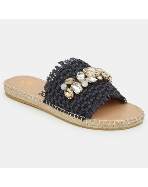 Platte muiltjes van gevlochten vezels met zwarte sieraden