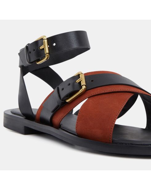 Sandalias de piel con hebilla negra/oxidada y correa cruzada