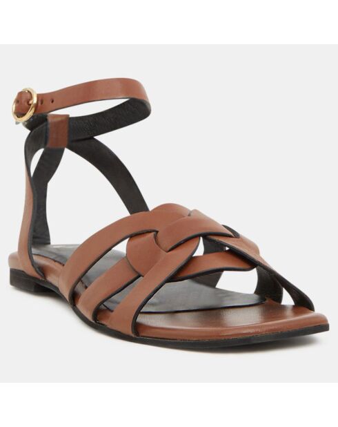 Camelkleurige leren sandalen met enkelbandje