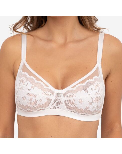 Emma ivoorkleurige triangelbeha met beugel zonder naden