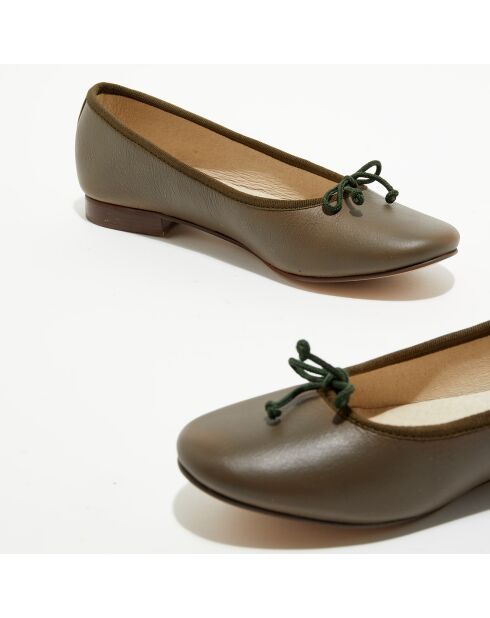 Ballerines en Cuir Jeanne kaki