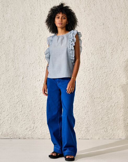 Leichtes Baumwolltop Agathe mit blau gestreiften Rüschen