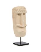 Statue de pierre Sumba sur pied naturel - 5x6x19 cm