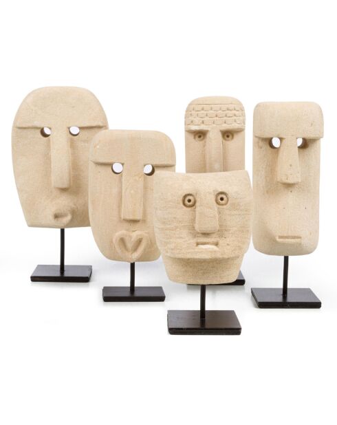 Statue de pierre Sumba sur pied naturel - 5x6x19 cm