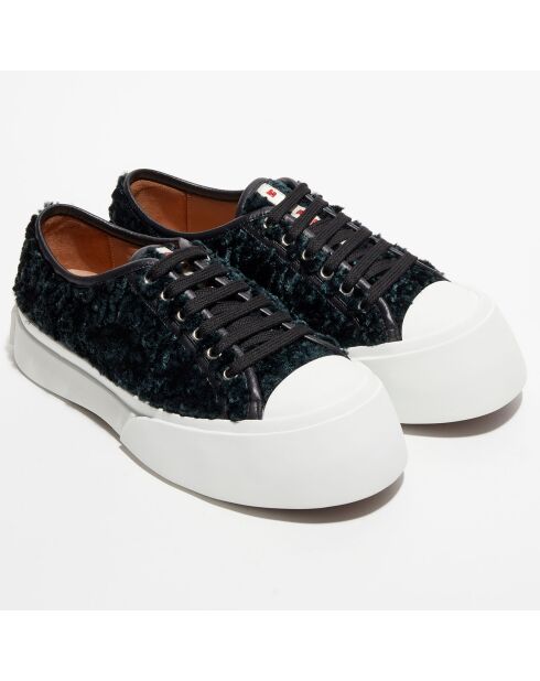 Dunkelgrüne Sneakers