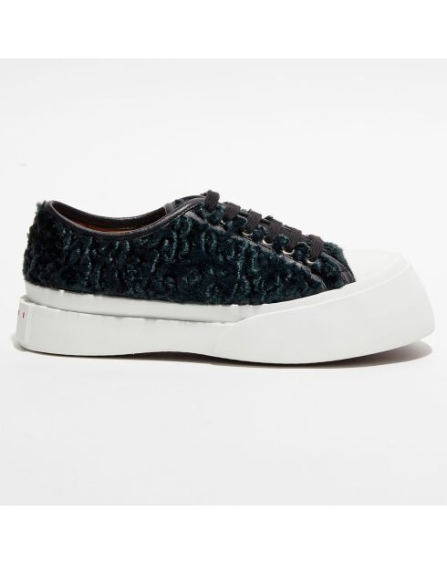 Dunkelgrüne Sneakers