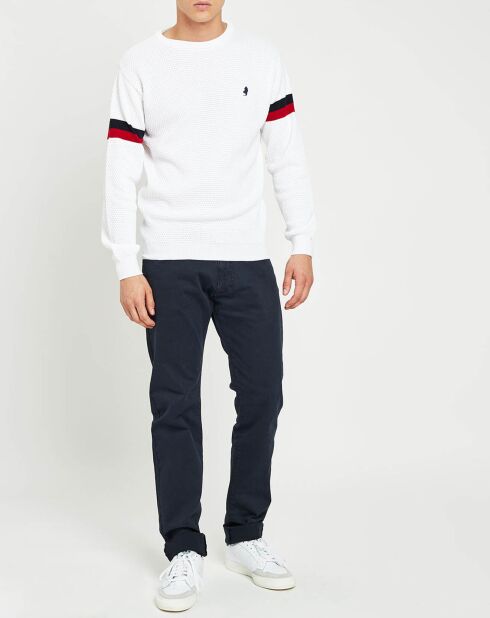 Jersey blanco con cuello redondo en forma de panal