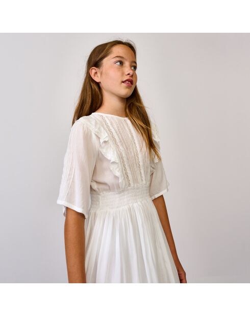 Robe longue Heaven à dentelle et volant blanche