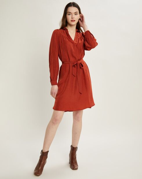 Robe en tissu façonné marron