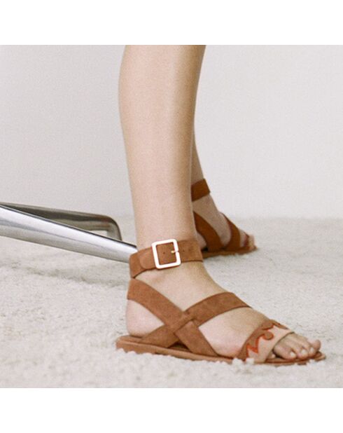 Sandali Judith in pelle color cammello