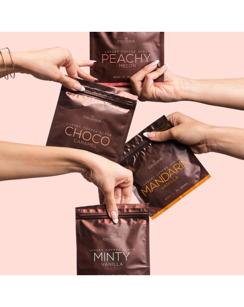 Set van 4 koffiescrubs