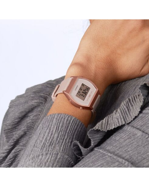 Montre Femme Casio Collection en Résine rose