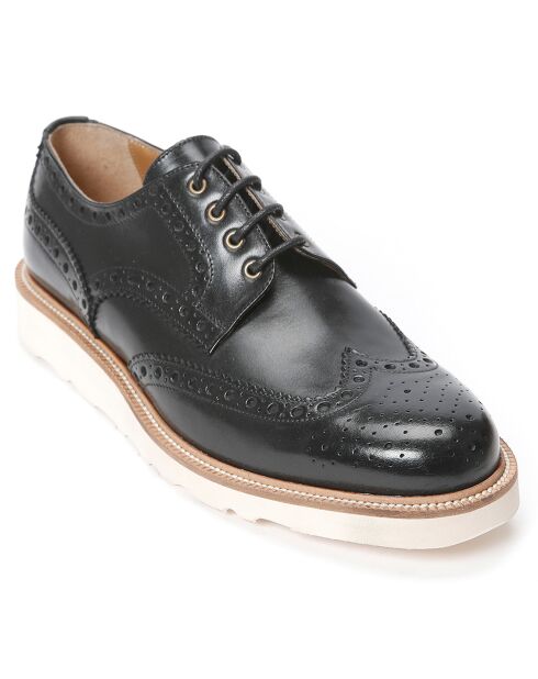 Derbys von Tom Leather in Schwarz/Weiß