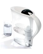 Carafe filtrante blanche
