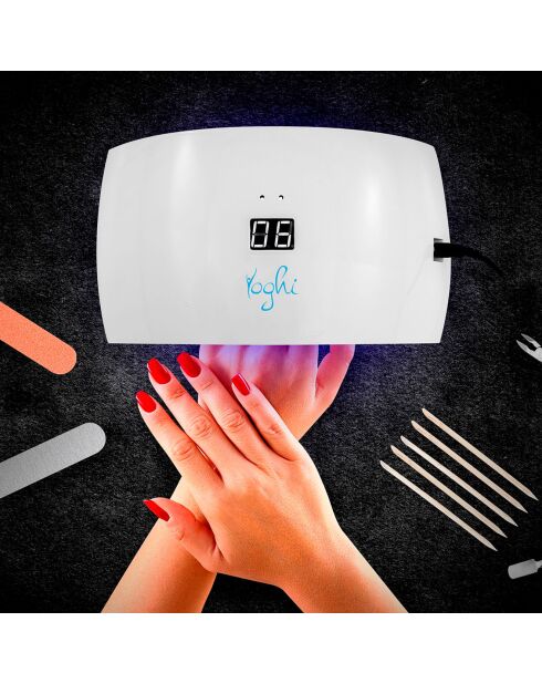 Kit de manucure blanc - 11 pièces