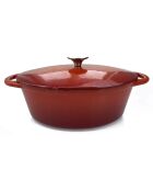 Cocotte ovale avec couvercle à induction rouge - D.31 cm