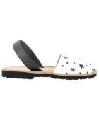 Avarcas in pelle con stelle bianche