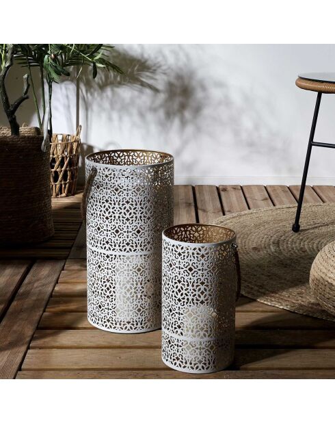 Weiß/goldene Laterne mit Lochmuster - 20,5 x 39 x 20 cm