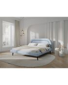 Cadre avec tête de lit Maia velours bouclé bleu clair - 140x200 cm