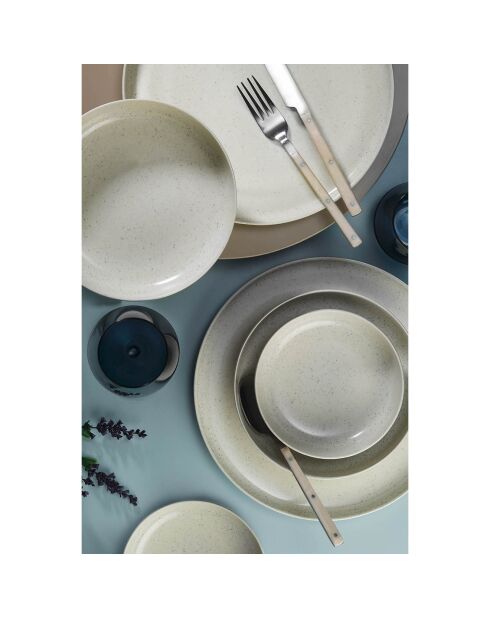 Service de table en porcelaine blanche - 18 Pièces