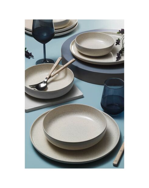 Service de table en porcelaine blanche - 18 Pièces