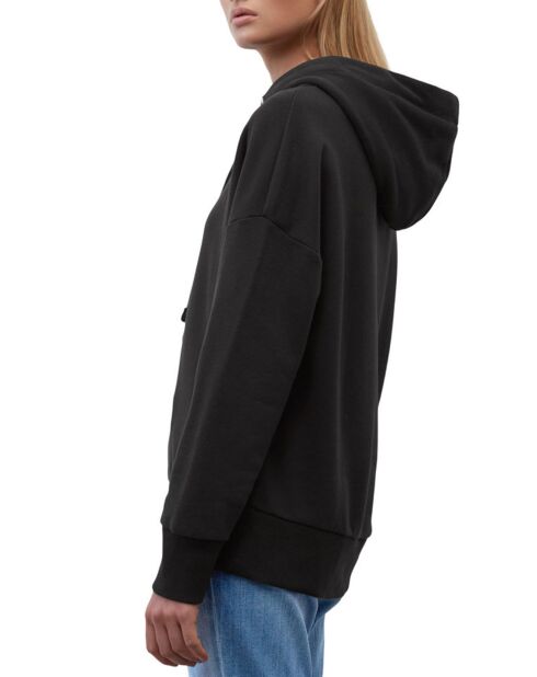 Sudadera con capucha y logo con parche negro