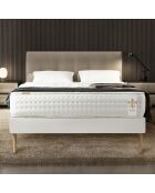 Vierentwintig witte matras + boxspringset - 200x200 cm