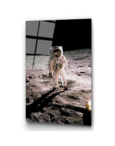 Veelkleurige glasprint Man op de Maan - 70x100cm