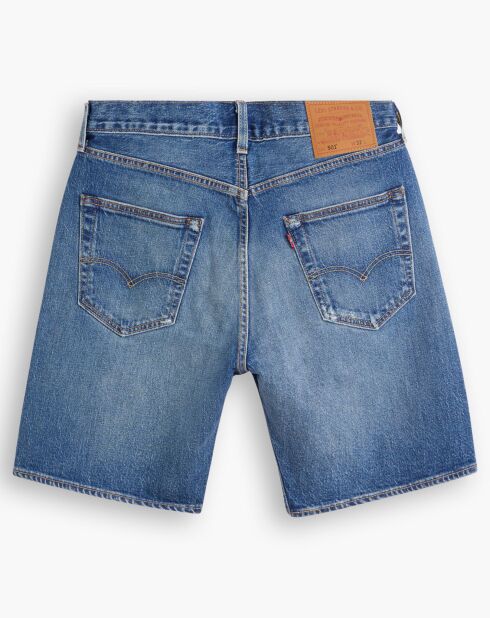 Gerade geschnittene, blau gewaschene Jeansshorts