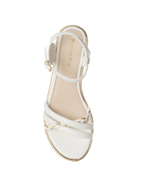 Witte sandalen van Nobu