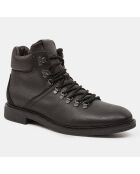 Boots de montagne noires