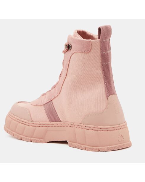Boots 2017 roses