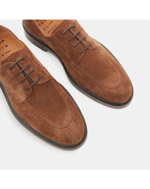 Derbies bout chassé marron