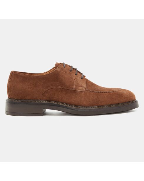 Derbies bout chassé marron