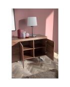 Buffet 3 portes et 2 tiroirs avec led intérieur noyer/noir/verre foncé - 180x60x76 cm