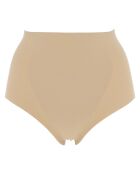 Shorty Magada nude