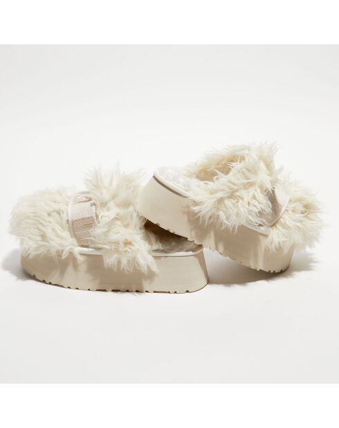 Chaussons mules Fluff Momma en duvet écoresponsable écrues